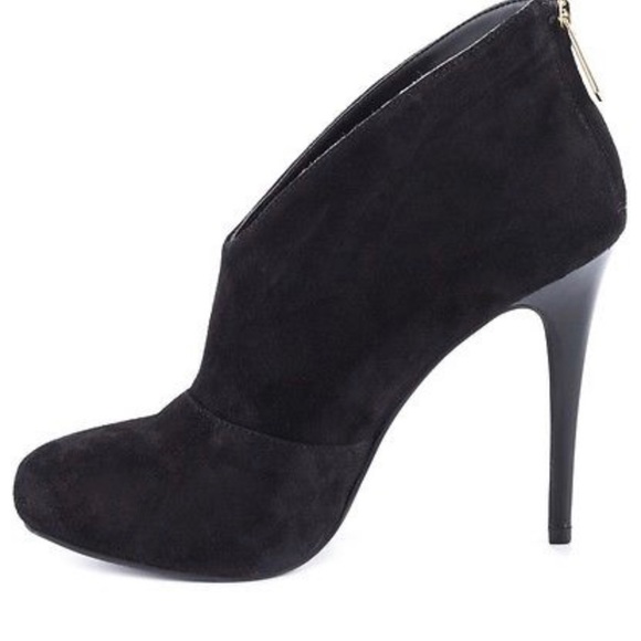 Guess high heel ankle booties - Picture 7 of 7